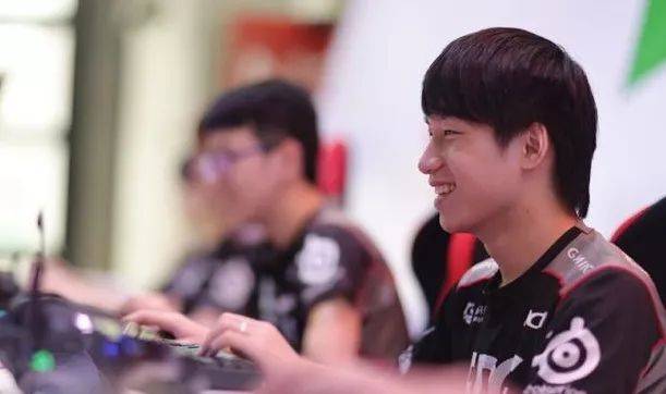 也会面临职 也会面临职