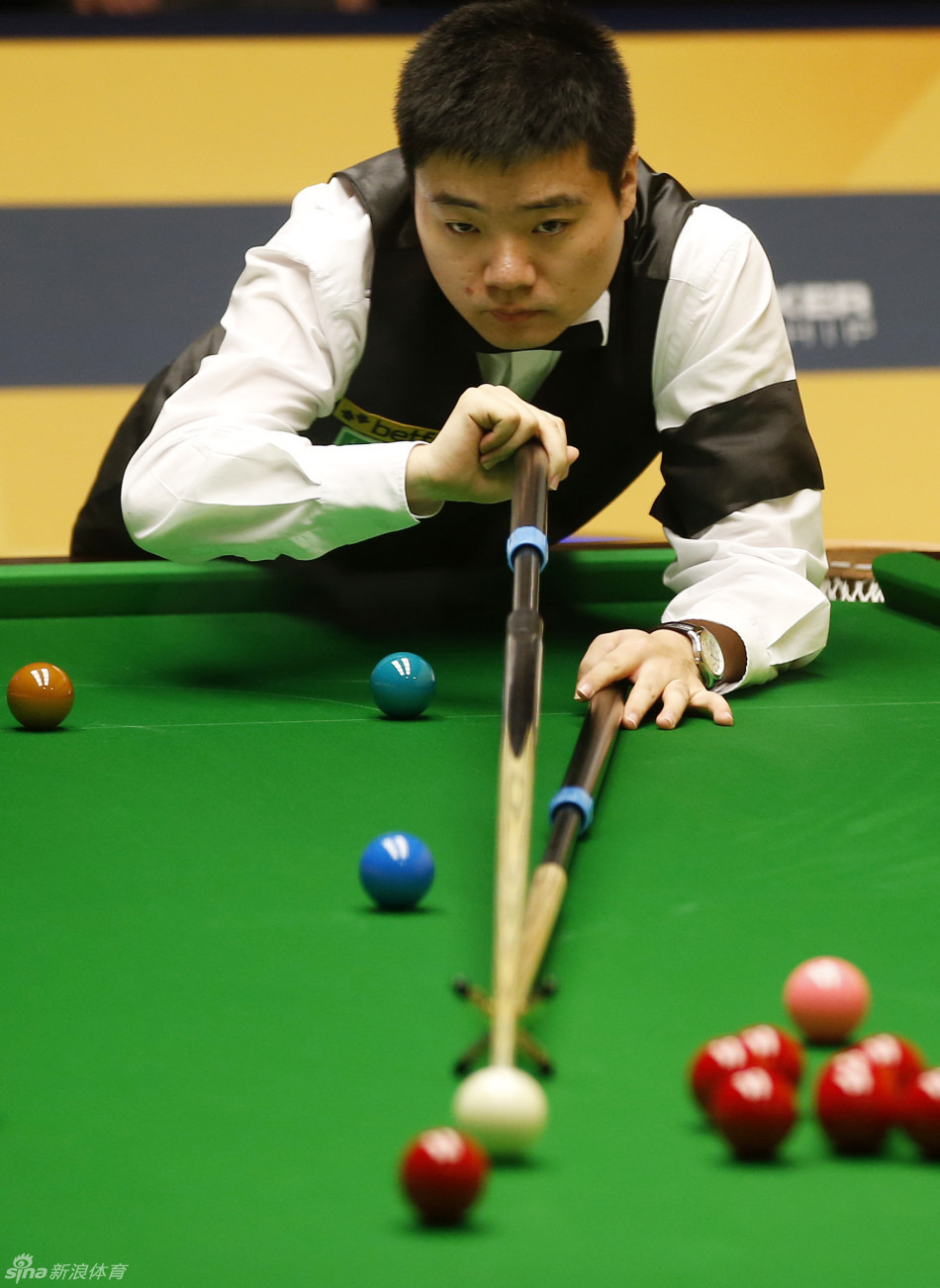 施莱德简斯 施莱德简斯