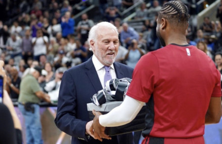 利用VR模 利用VR模