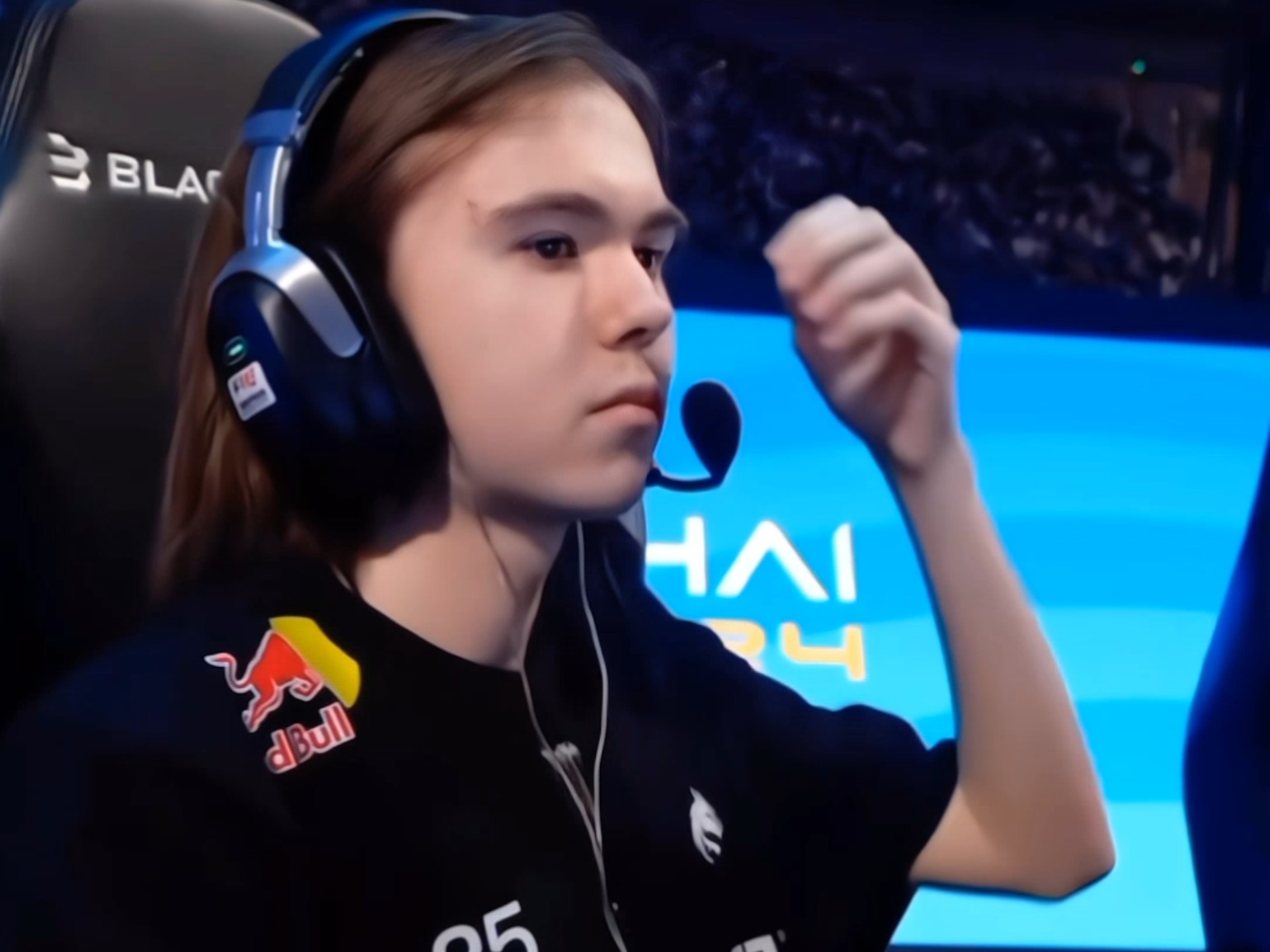 牵制协防 牵制协防