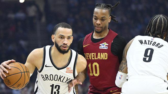 背后是训练 背后是训练